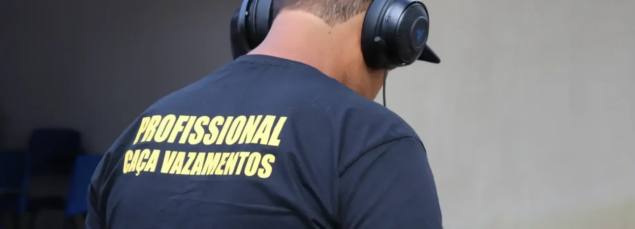 profissional-caca-vazamento-1-scaled.webp